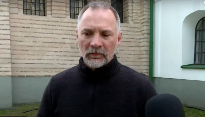 Ministerul Culturii a făcut o declarație falsă în legătură cu trecerea călugărilor Lavrei în subordinea BOaU. Imagine: Screenshot YouTube 