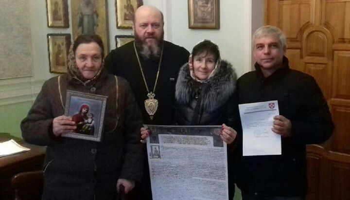 OCU raiders have taken over another church in the village of Borochyche. Photo: glavcom.ua