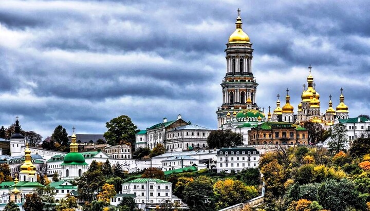 Lavra Peșterilor de la Kiev. Imagine: tourpedia.ru