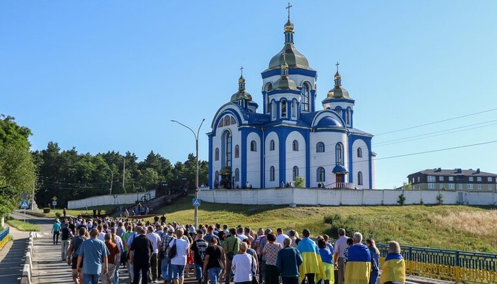 Захват собора в Нетешине. Фото: Перший Козацький