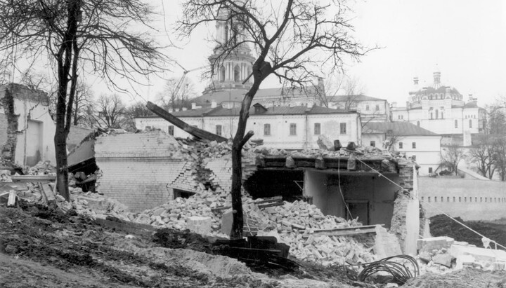 Стан Лаври, у якому її отримав монастир після СРСР. Фото: Просвітницький відділ УПЦ