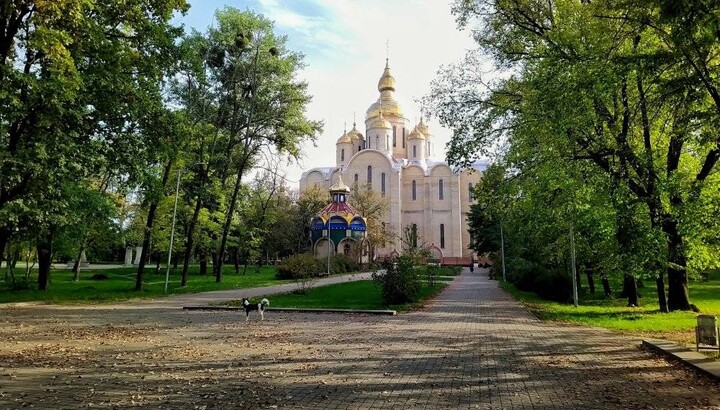 Архангело-Михайлівський собор у парку «Соборний» у Черкасах. Фото: сторінка Ігоря Чернова у Facebook