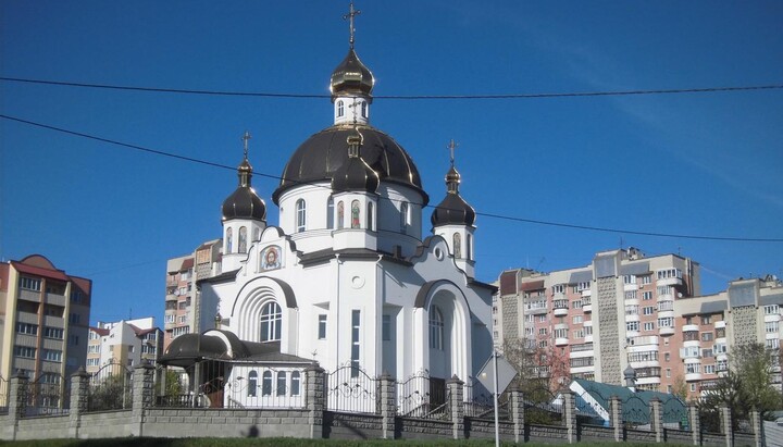 Храм на честь Усіх Волинських святих у м. Рівне. Фото: wikimapia.org