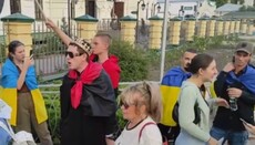 Полиция все же открыла дело против бесчинствующих возле Лавры провокаторов