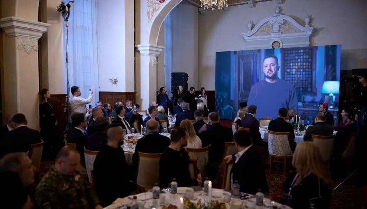 Volodymyr Zelensky addressing the participants of the prayer breakfast. Photo: rada.gov.ua