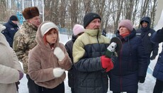 Прихильники ПЦУ спробували захопити храм УПЦ у Чепелівці на Хмельниччині