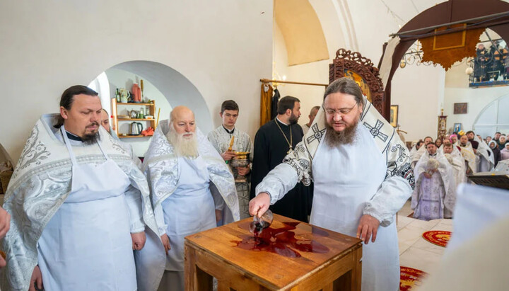 Чин освячення храму УПЦ в селі Нова Дмитрівка Черкаської області. Фото: cherkasy.church.ua