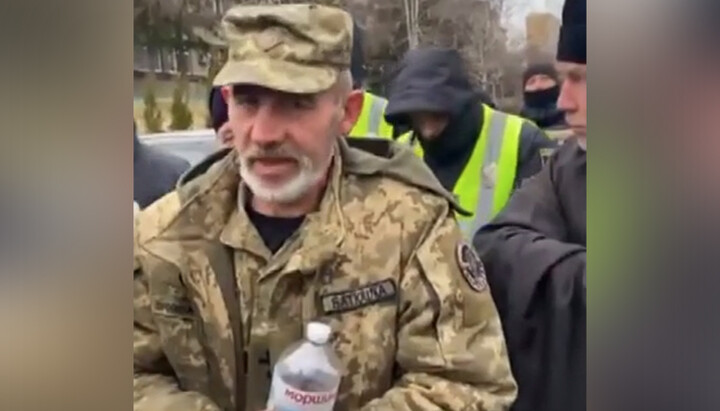 Загарбник Пантелеймонівського храму УПЦ Ю. Большаков. Фото: «Дозор»