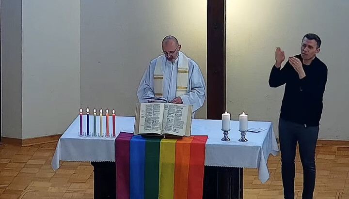 In Poland, RCC priest participates in ecumenical “blessing” of gay couples