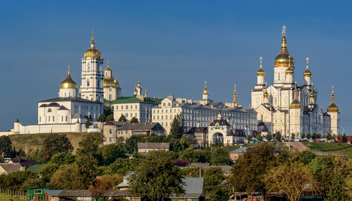 Lavra Adormirii Maicii Domnului de la Poceaev. Imagine: wikimedia.org