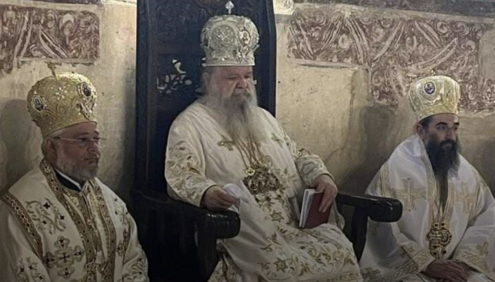 De la stânga la dreapta: Mitropolitul Ciprian de Stara Zagora (Biserica Ortodoxă Bulgară), Arhiepiscopul Ștefan și Episcopul Arsenie din Nis (Biserica Ortodoxă Sârbă). Imagine: religioja.mk