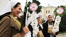 Православні Москви пожертвували 2 млн. рублів притулку для жінок для профілактики абортів