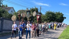 У Рівненській єпархії пройшов хресний хід з молитвою за мир в Україні