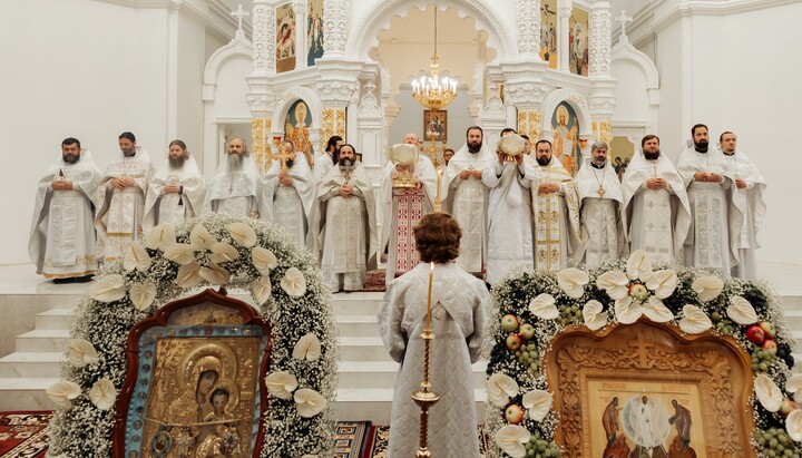 Престольный праздник женского монастыря «Слатина» буковинского поселка Красноильск 19 августа 2024 г. Фото: Черновицкая епархия