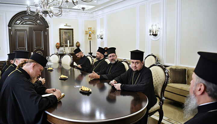 Phanar delegation during a meeting with Dumenko. Photo: pomisna.info