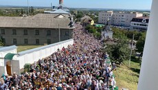 Λιτανεία 30.000 ατόμων έφτασε στη Λαύρα του Ποτσάεφ