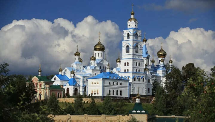 Pochayiv Holy Spirit Monastery Skete. Photo: Raskolam.net