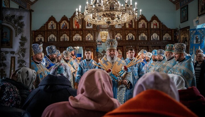 Освячення храму. Фото: Володимир-Волинська єпархія