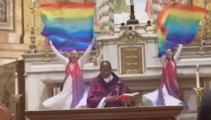 LGBT Mass in New York. Photo: Screenshot from Complicit Clergy YouTube channel