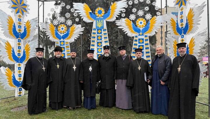 В Луцком соборе ПЦУ замазали «лики» бизнесменов