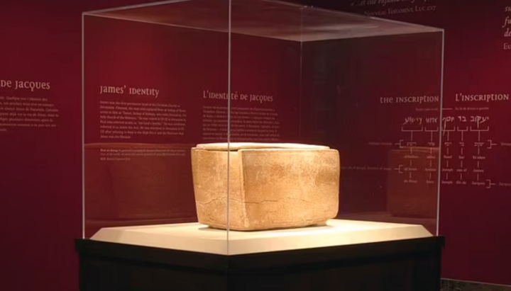 A 2,000-year-old ossuary discovered in Israel is now on display in the U.S. Photo: DailyMail