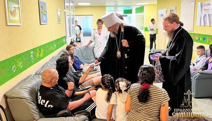 The Eparchy raised over 1,000,000 UAH for children with cancer in Sumy. Photo: Sumy Eparchy