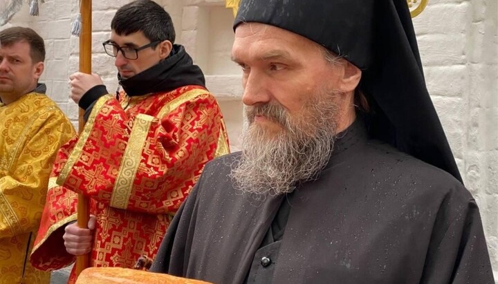 ROC's Monk Pitirim (Vlasov) died in Ukraine with a weapon in his hands. Photo: Prihod