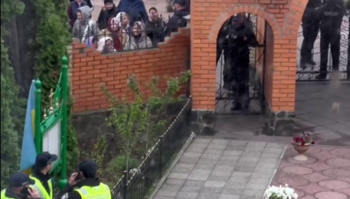Ієрарх УПЦ – поліцейським Черкас: Не треба підкорятися злочинним вказівкам