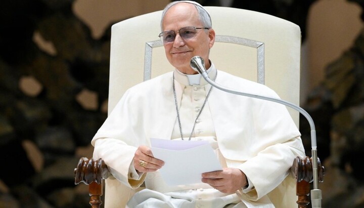 Папа Лев XIV на зустрічі із журналістами. 12 травня 2025 р. Фото: Vatican Media