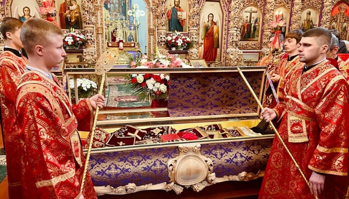 Мощі святителя Іларіона, єпископа Полтавського. Фото: Полтавська єпархія