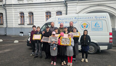 До Святогірської лаври доставили гумдопомогу від Соцвідділу УПЦ