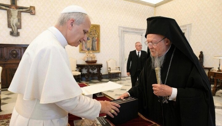 <p>Πάπας Λέων και Πατριάρχης Βαρθολομαίος. Φωτογραφία: Athens News Agency</p>