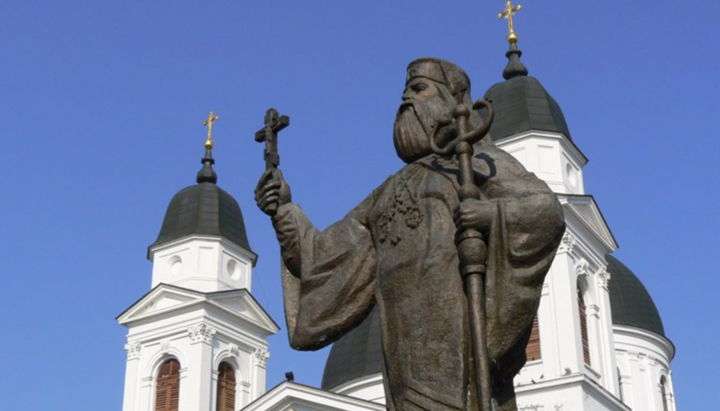 The Holy Spirit Cathedral of the UOC in Chernivtsi. Photo: travels.in.ua
