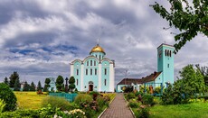 Вигнання вірян з Успенського собору УПЦ у Володимирі відклали