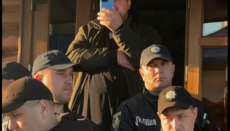 В буковинското село Заболотье представители на ПЦУ завзеха Илинския храм на УПЦ