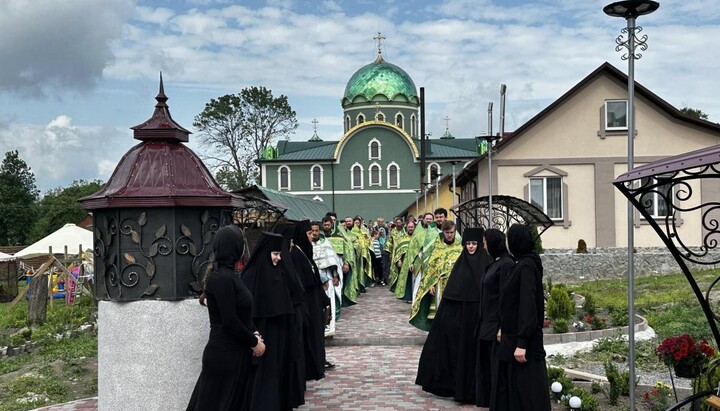 Освящение храма. Фото: официальный сайт Житомирской и Новоград-Волынской епархии УПЦ