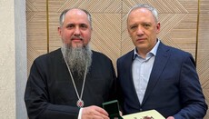След завземането на катедралата кметът на Черновци поздрави ПЦУ, но после това промени решението си.