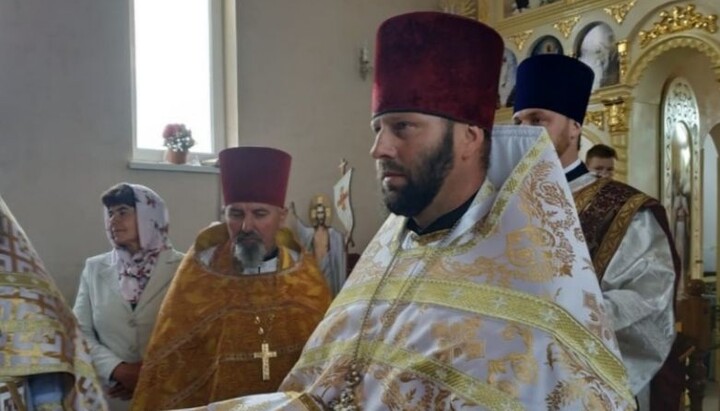 Κληρικός της Επισκοπής Τερνούπολης της Ουκρανικής Ορθόδοξης Εκκλησίας π. Ιγκόρ. Φωτογραφία: Facebook του Γεώργιου Προκόπτσουκ