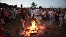 În mass-media s-a asigurat că Ivan Kupala în Ucraina este acum sărbătorit după noul stil.
