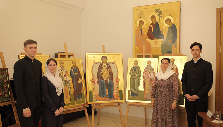 Graduates of the Kamianets-Podilskyi Iconography Seminary of the Holy Apostle and Evangelist Luke. Photo: Official website of the school