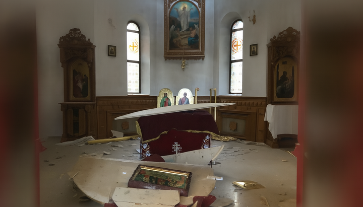 Ο θρόνος του ναού του Αρχαγγέλου Μιχαήλ στο Pokrovsk. Φωτογραφία: υπηρεσία τύπου της Ουκρανικής Ορθόδοξης Εκκλησίας