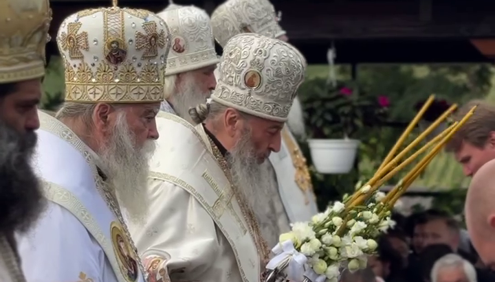 Богослужіння в Банченському монастирі. Фото: СПЖ