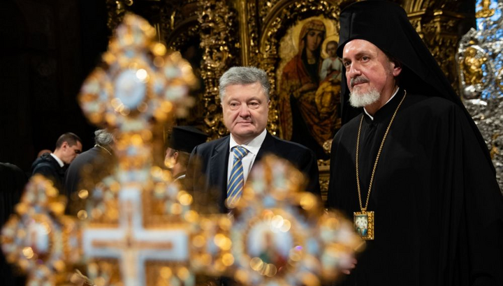 Митрополитul Emmanuel și Poroșenko la
