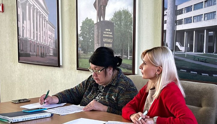 Помещение Салтовской районной администрации в Харькове. Фото: t.me/DecolonizationUkraine
