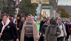 La Bucovina a avut loc o procesiune religioasă către Mănăstirea Vladimir din Kolenkovtsy.