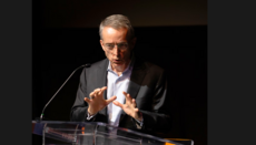 Экс-глава Intel создает «христианский ИИ», чтобы ускорить пришествие Христа