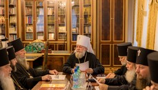 În Moldova, 11 preoți au fost caterisiți pentru trecerea la Biserica Română