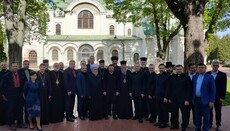 Во ВСЦиРО отреагировали на коррупцию в правительстве «с душевной болью»