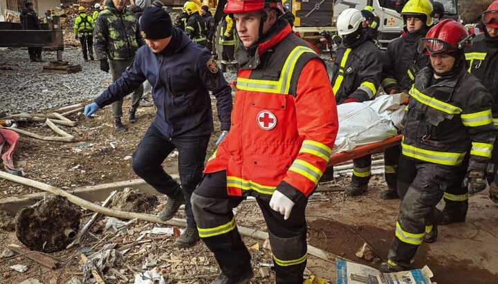 Στις 27 Νοεμβρίου είναι γνωστό για 35 νεκρούς ως αποτέλεσμα του βομβαρδισμού του Τερνόπιλ. Φωτογραφία: hromadske.ua