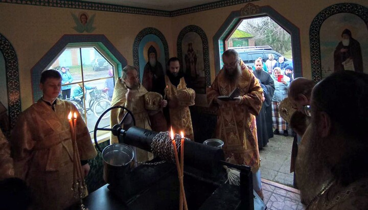 Освящение часовни в честь Николая Чудотворца в селе Красиловка. Фото: Черниговская епархия